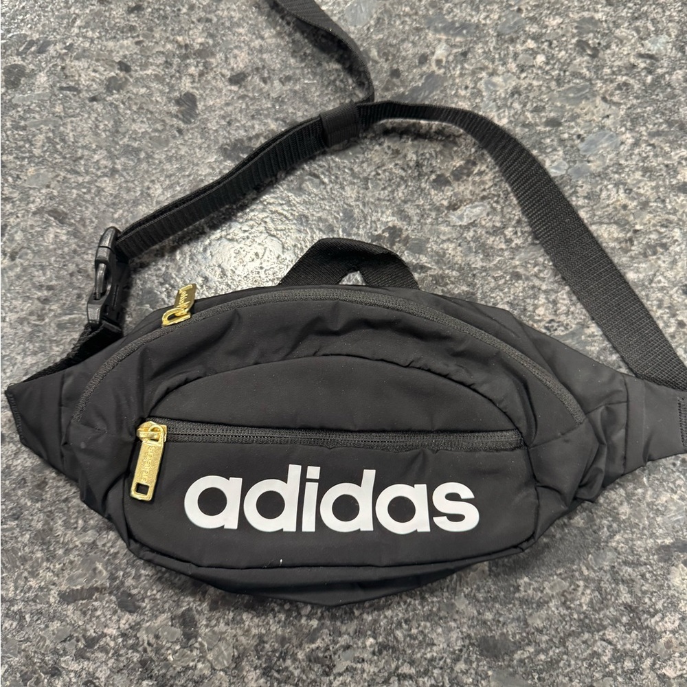 Adidas Black Belt Bag Fanny Pack Crossbody Festival Bag Logo